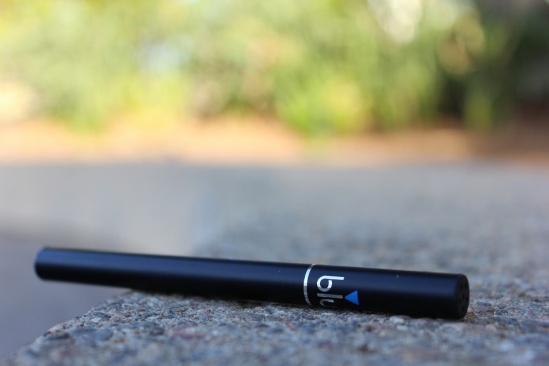 magasin-ST MANDRIER SUR MER-min_e_cigarette_vaping_blu_cigs_blu_electronic_cigarette_tobacco_cigarette_smoke-637061